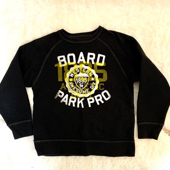 Osh Kosh B'Gosh Graphic Crewneck Sweatshirt Boys 7 - Picture 1 of 9